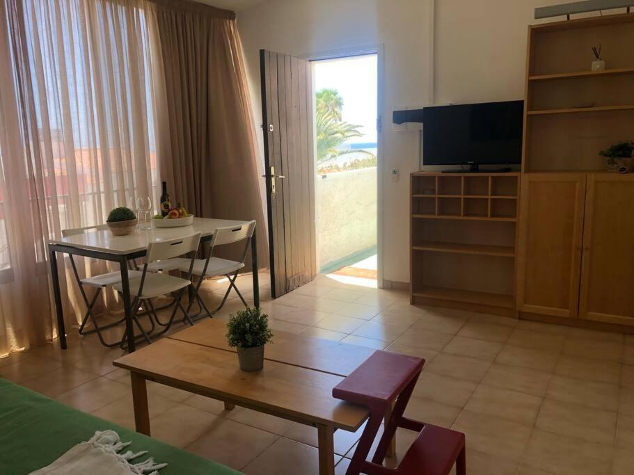Playa Troya Apartment At The Beach Playa de las Américas Eksteriør billede